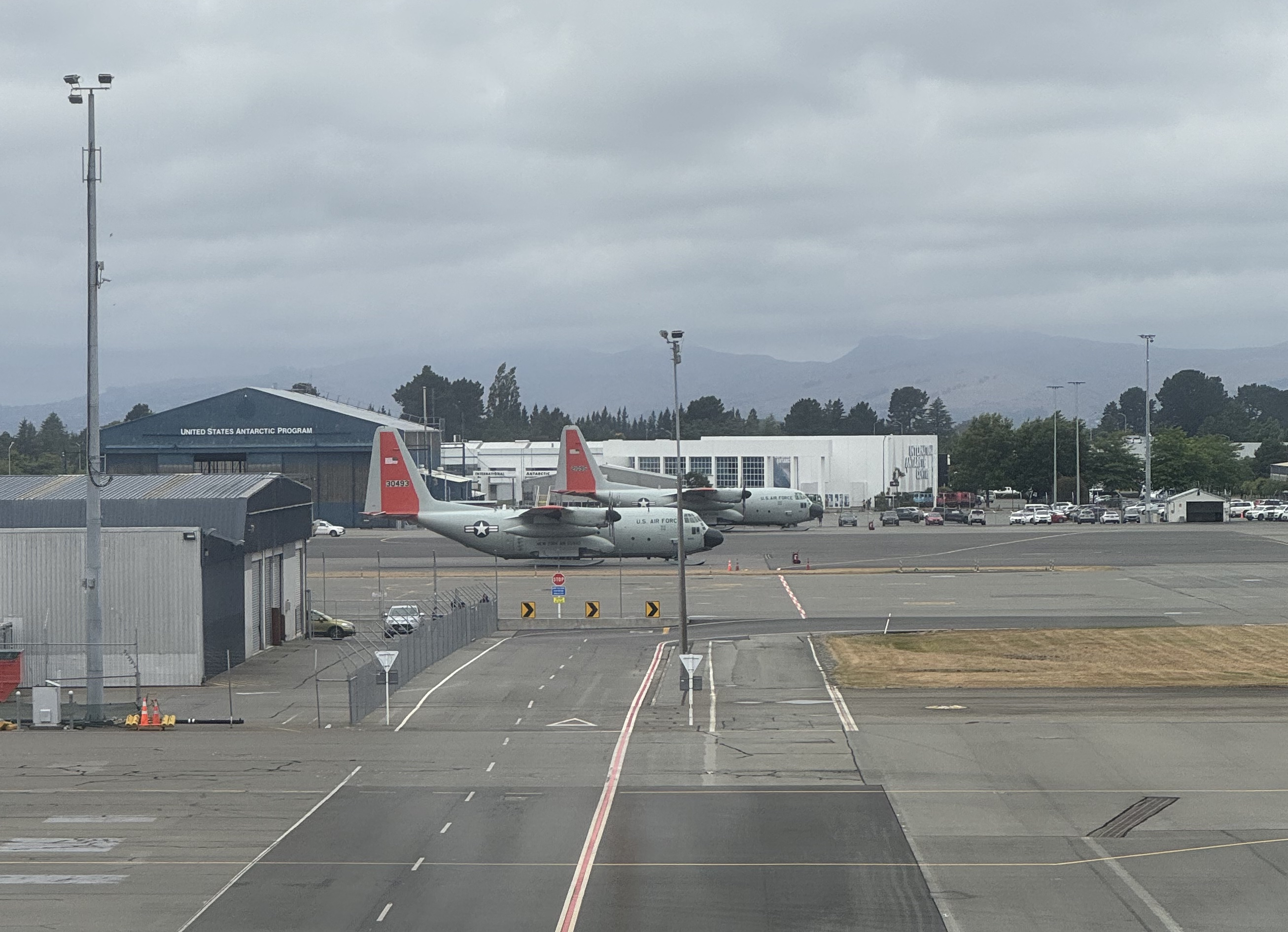c-130-1.jpg